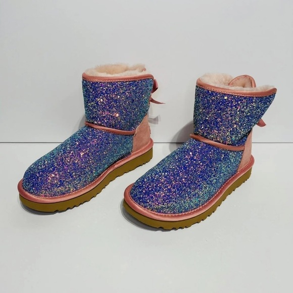 Brand new ugg Cosmo size 6 - Picture 2 of 10